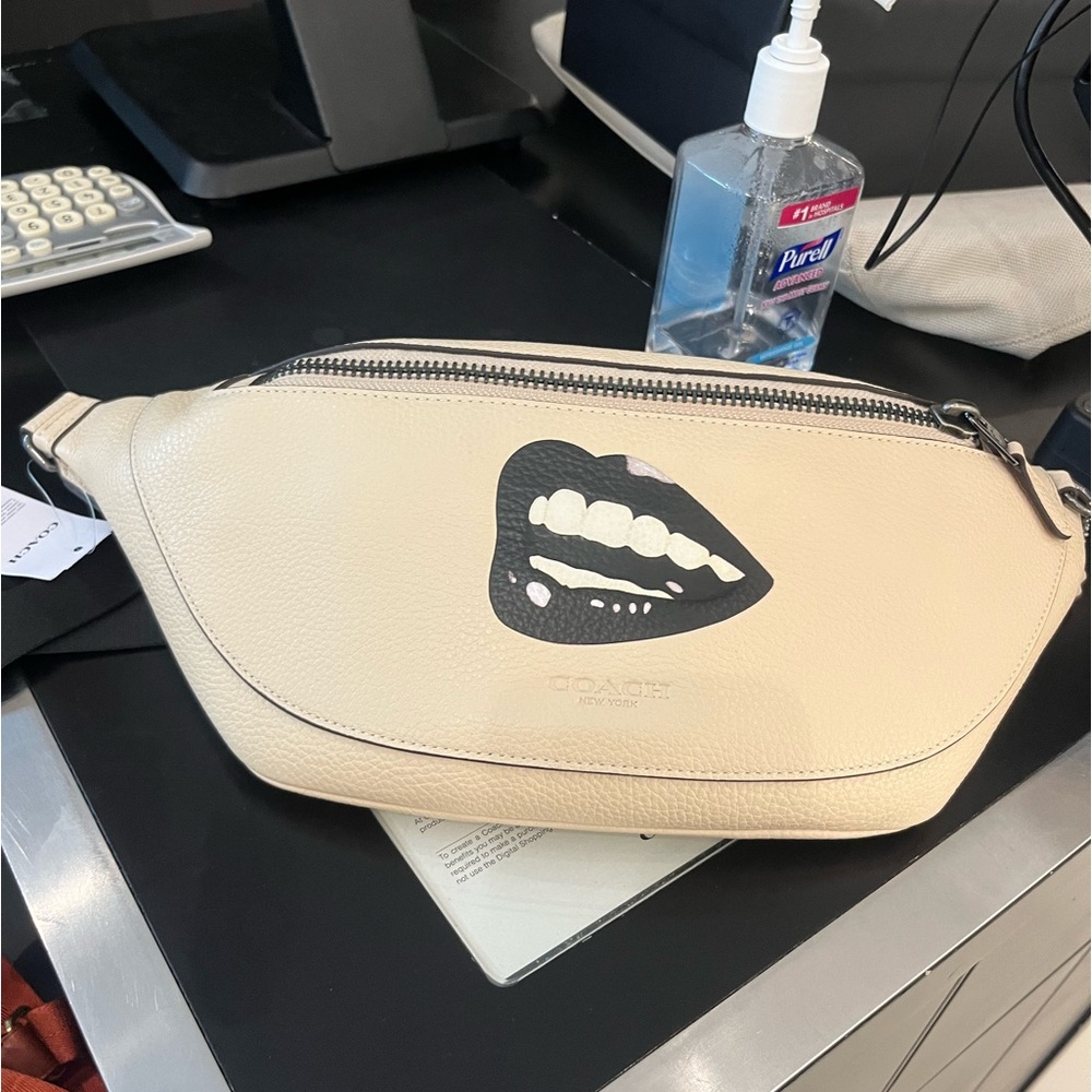 Last one! NWT Coach Outlet Coach X Tom Wesselmann Warren Belt Bag - Picture 2 of 6